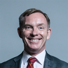Official portrait of Chris Bryant