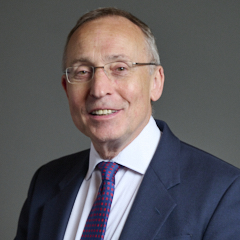 Official portrait of Andy Slaughter