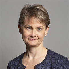 Official portrait of Yvette Cooper