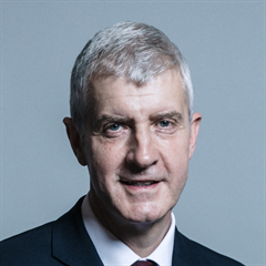 Official portrait of Derek Twigg