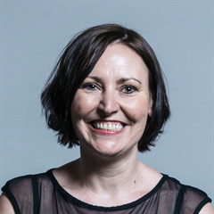 Official portrait of Vicky Foxcroft