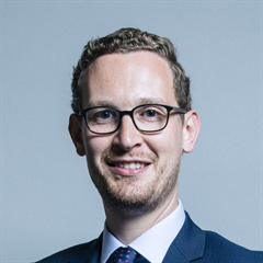 Official portrait of Darren Jones