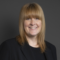 Official portrait of Sarah Jones