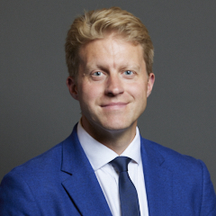 Official portrait of Dr Ben Spencer