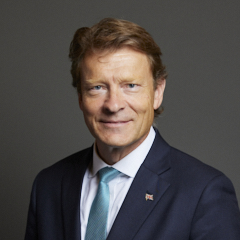 Official portrait of Richard Tice