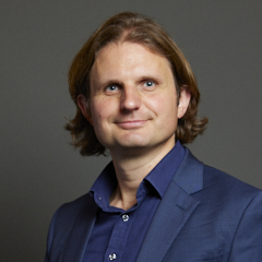 Official portrait of Steff Aquarone