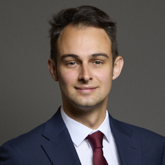 Official portrait of Josh Dean