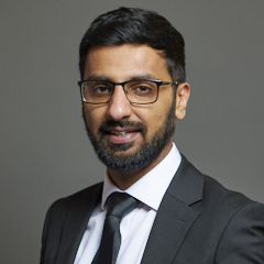 Official portrait of Mr Adnan Hussain