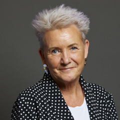Official portrait of Lorraine Beavers