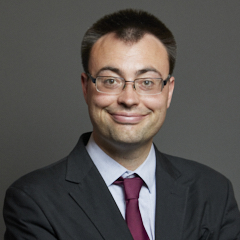 Official portrait of Laurence Turner