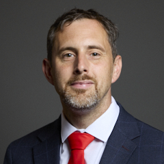 Official portrait of Chris Vince