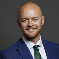 Official portrait of Jonathan Hinder