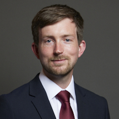 Official portrait of Dan Tomlinson