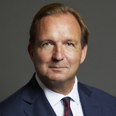 Official portrait of Lincoln Jopp