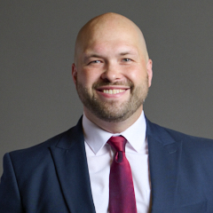 Official portrait of Peter Lamb