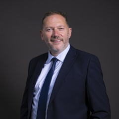 Official portrait of Douglas Lumsden